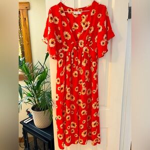 Low cut floral flowy midi dress